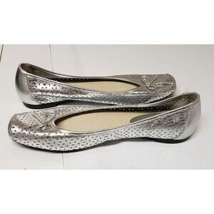 a.n.a Women's Silver Perforated Mesh 100% Leather Ballet Flat Sz 8.5 Po Excel